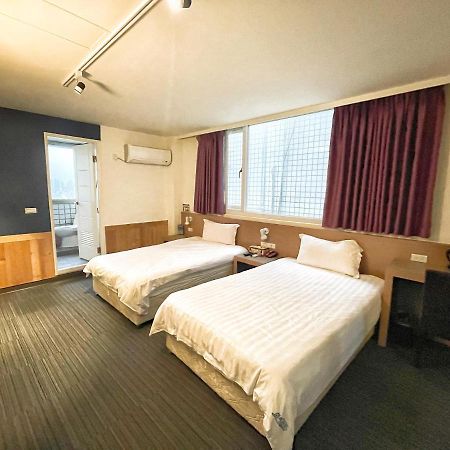 Breeze And Waves Hostel Jinning ภายนอก รูปภาพ