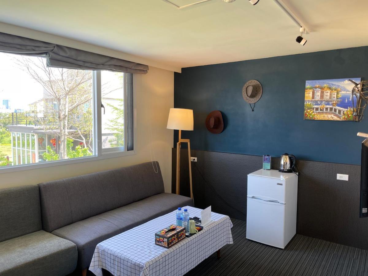Breeze And Waves Hostel Jinning ภายนอก รูปภาพ