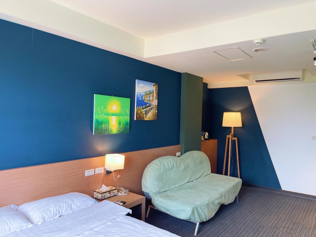 Breeze And Waves Hostel Jinning ภายนอก รูปภาพ