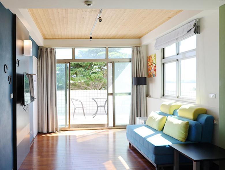 Breeze And Waves Hostel Jinning ภายนอก รูปภาพ