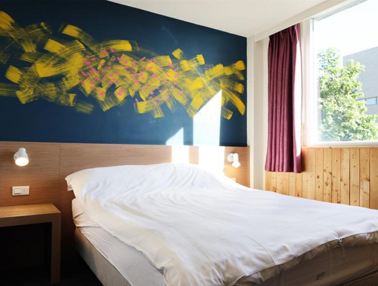 Breeze And Waves Hostel Jinning ภายนอก รูปภาพ