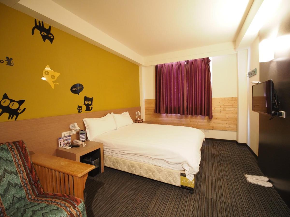 Breeze And Waves Hostel Jinning ภายนอก รูปภาพ