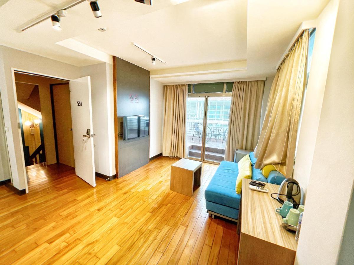 Breeze And Waves Hostel Jinning ภายนอก รูปภาพ