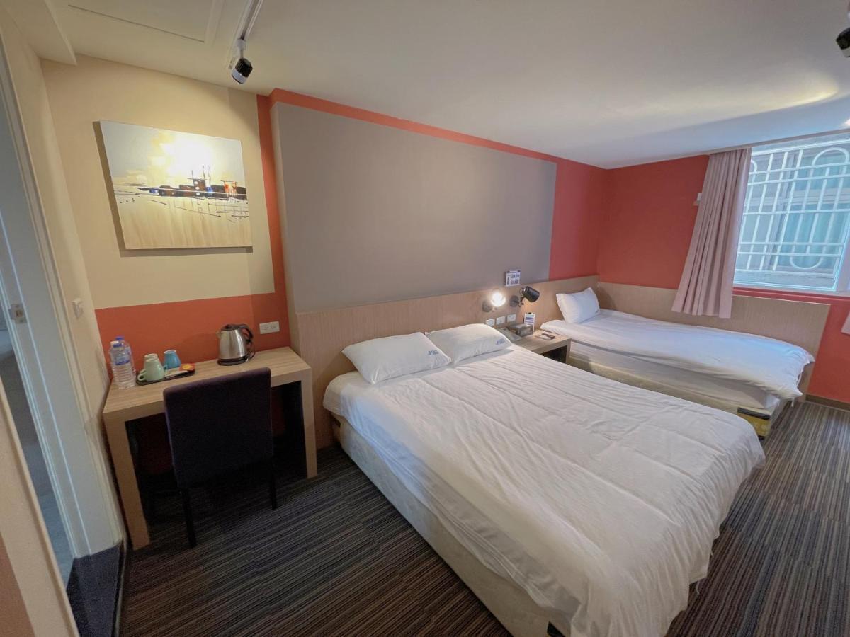 Breeze And Waves Hostel Jinning ภายนอก รูปภาพ