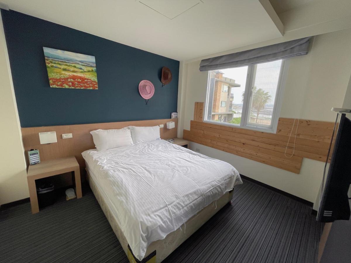 Breeze And Waves Hostel Jinning ภายนอก รูปภาพ